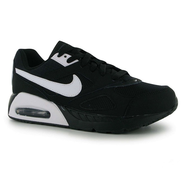 Nike Air Max IVO Trainers Junior Boys Black White Sravni.bg